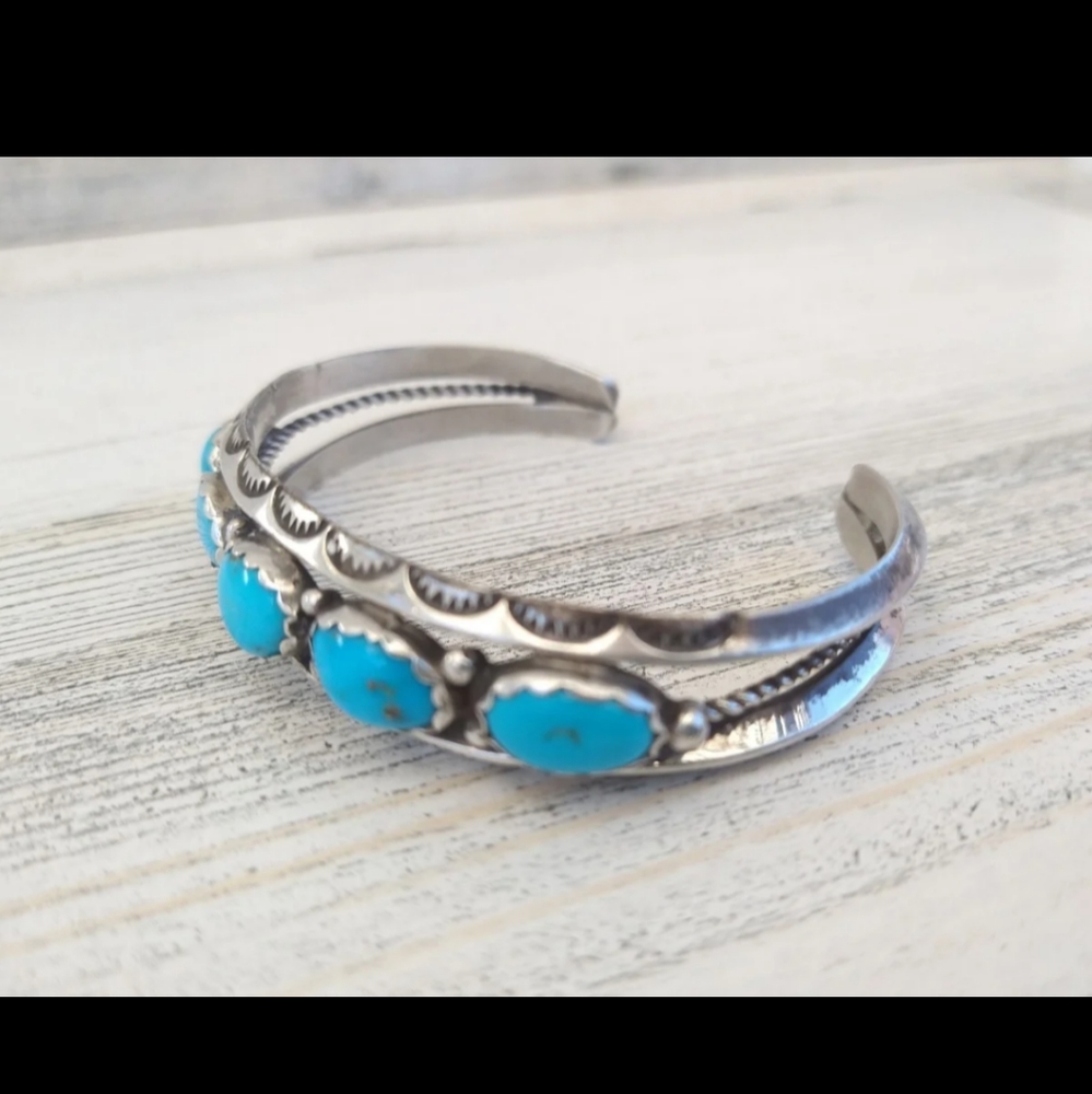 VTG STERLING SILVER TURQUOISE CUFF BRACELET